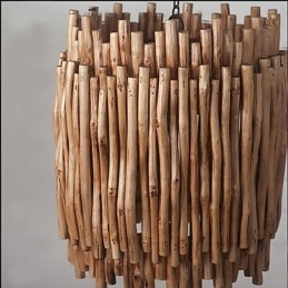 Lampada a sospensione in legno massiccio