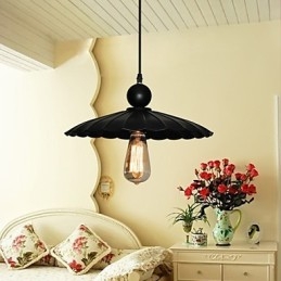 Lampada a sospensione vintage nera in metallo con catena regolabile