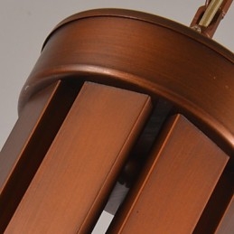 Lampadario classico retrò tradizionale in metallo dipinto marrone con paralume in vetro bianco