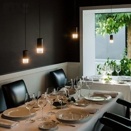 Lampada a sospensione LED geometrica vintage nordica nera con diffusore in acrilico bianco, 9 luci