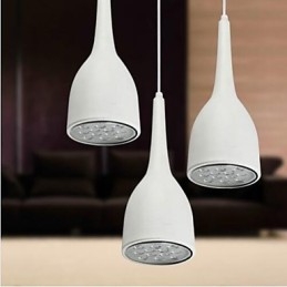 Lampada a sospensione globo in metallo dipinto moderna