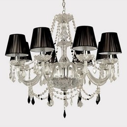 Lampadario contemporaneo in cristallo a 8 luci cromato
