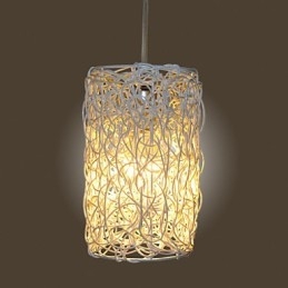 Lampada a sospensione moderna in rattan intrecciato Cany